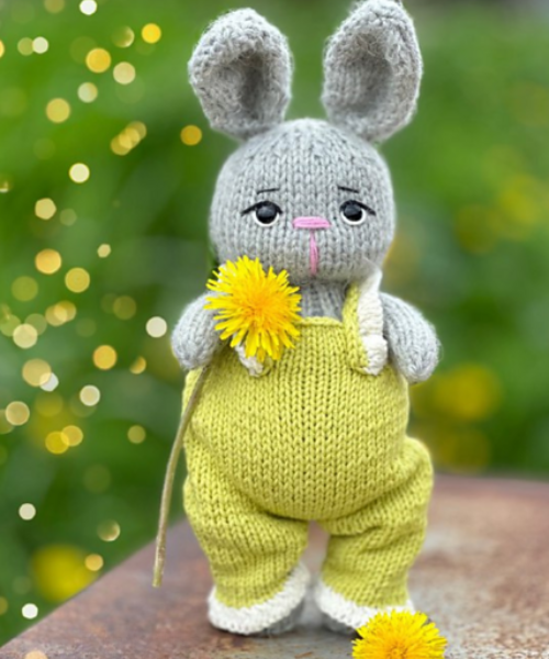 Little Bunny Knitting Pattern