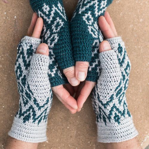 Wrist Warmers Crochet Pattern