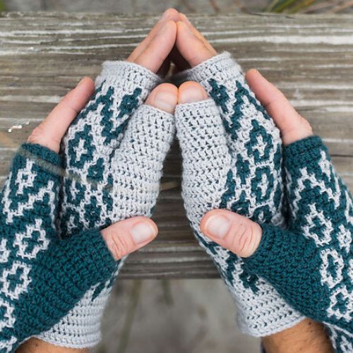 Wrist Warmers Crochet Pattern